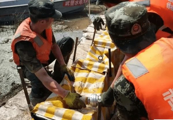 堵水墙建设